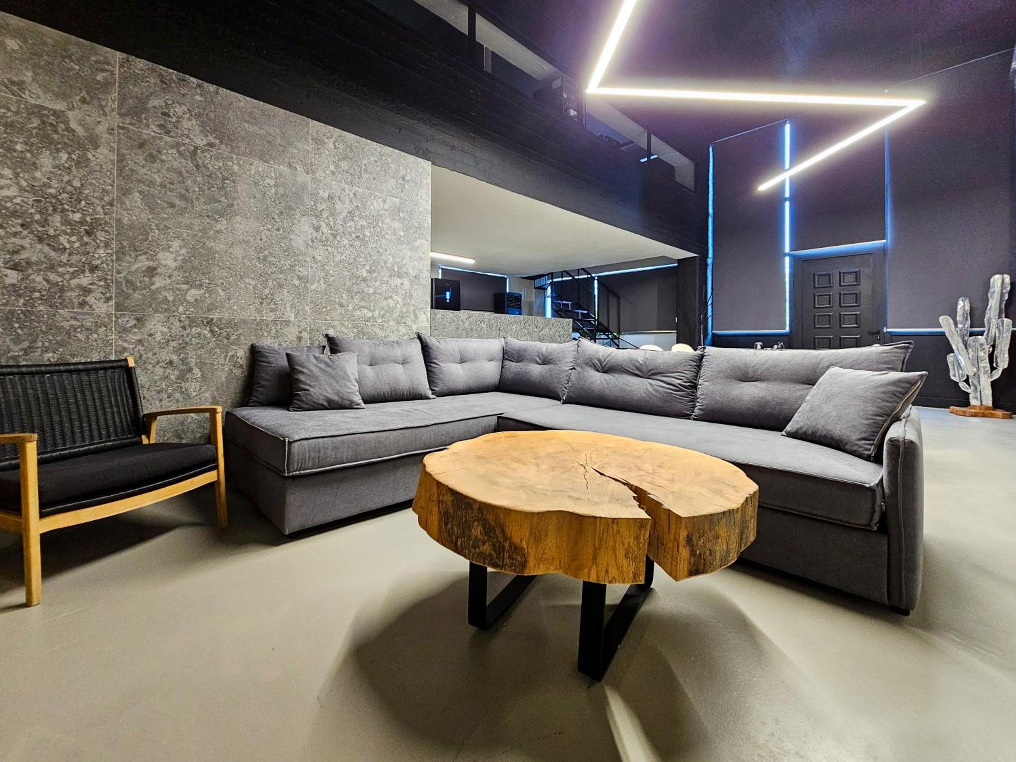 特里卡拉Industrial Loft公寓 外观 照片