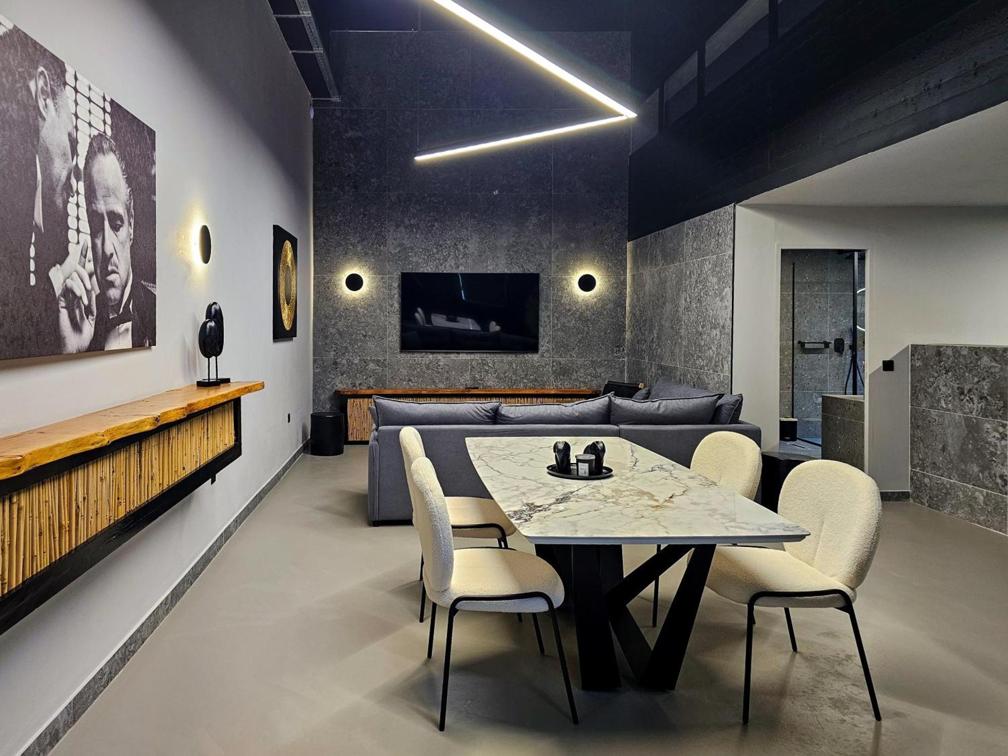 特里卡拉Industrial Loft公寓 外观 照片